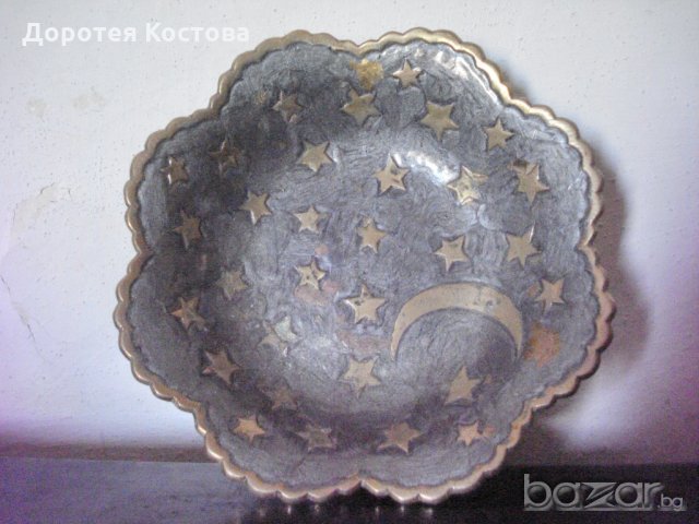 Стара бронзова бонбониера 2, снимка 1 - Антикварни и старинни предмети - 20574609