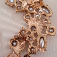 Шикозна обеца за дясно ухо от 9к попълнено злато с австрийски кристали 15 лв. , снимка 3 - Обеци - 7547222