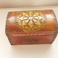Стара Дървена Кутия с Пирограф - № 2, снимка 1 - Декорация за дома - 24444705