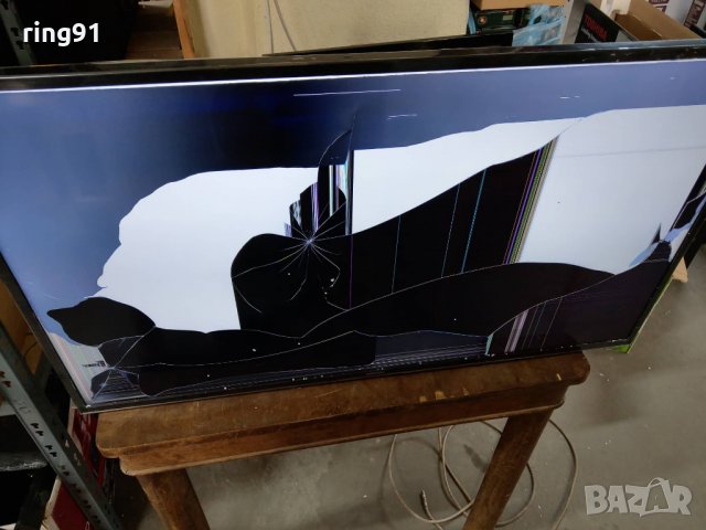 Телевизор Samsung UE40JU6400W На части 