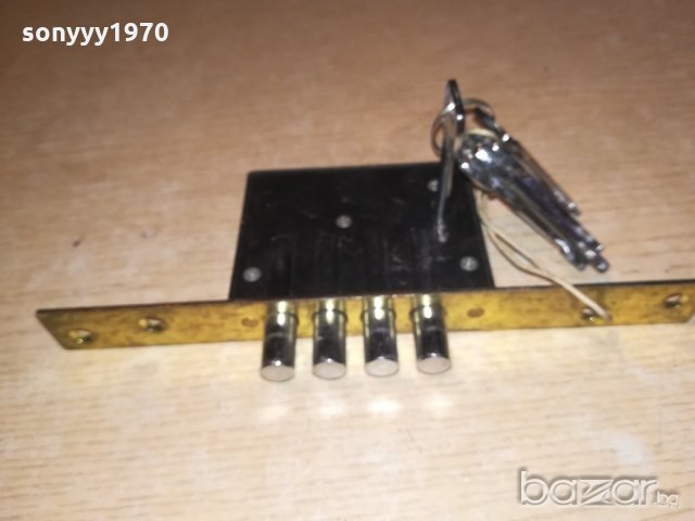 брава с касови ключове-5бр, снимка 3 - Дограми - 20923897