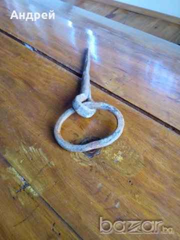 Старинен пирон, снимка 2 - Антикварни и старинни предмети - 19758900