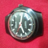 Часовник ръчен стар запазен, снимка 1 - Антикварни и старинни предмети - 21044630