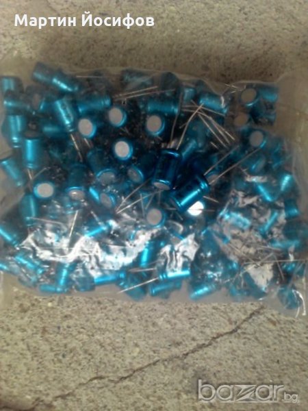 Кондензатори, снимка 1