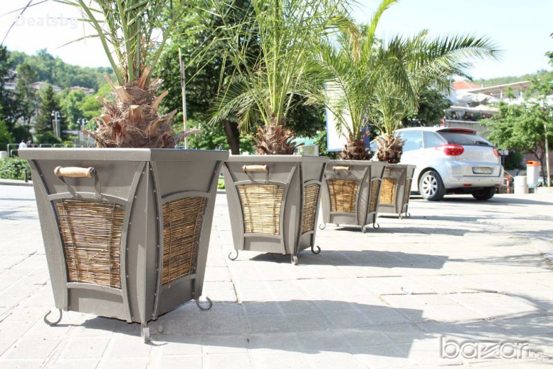 Кашпи,кашпа-метални саксии, снимка 1