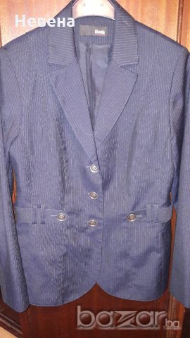 Дамски костюм с панталон тъмносин 50 % вълна, снимка 1 - Костюми - 19504091