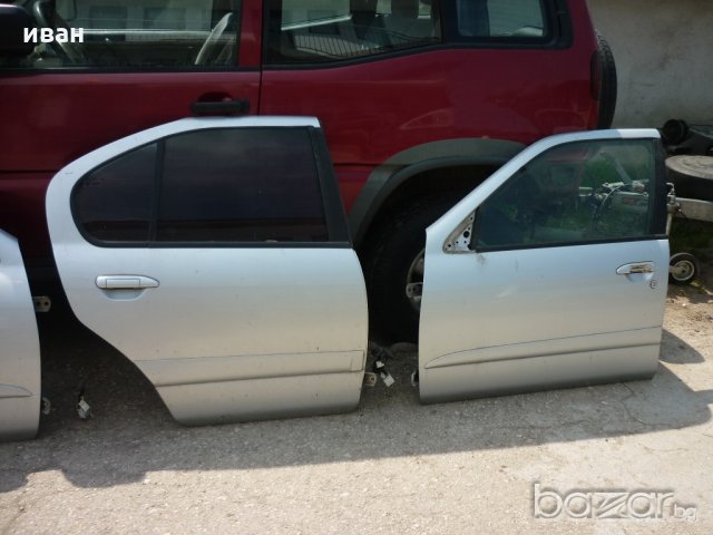предни и задни врати за нисан примера хечбек 2001 год,светло сиви,п11,, снимка 3 - Части - 21436210
