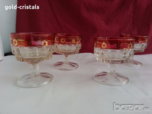  кристални чаши италия с позлата, снимка 5 - Антикварни и старинни предмети - 19846396