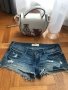 Abercrombie - секси къси дънкови панталонки , размер - XS, снимка 1 - Къси панталони и бермуди - 25867164