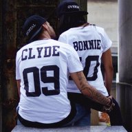 ЗА ВЛЮБЕНИ! BONNIE & CLYDE LOVE потници с НОМЕР ПО ИЗБОР! Поръчай модел с ТВОЯ ИДЕЯ!, снимка 2 - Потници - 13793915