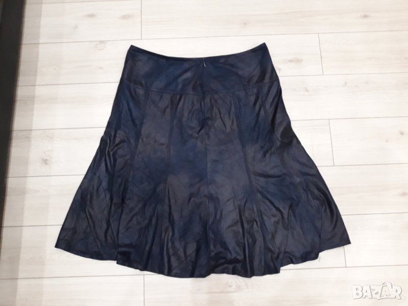 Тъмносиня пола имитация на кожа марка Erfo, снимка 1