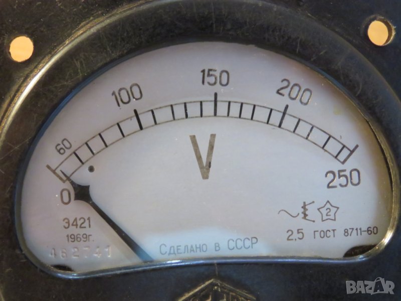 Руски волтметър волтмер 0 - 250 волта  безупречно качество и прецизност от 1969 г. СССР, снимка 1