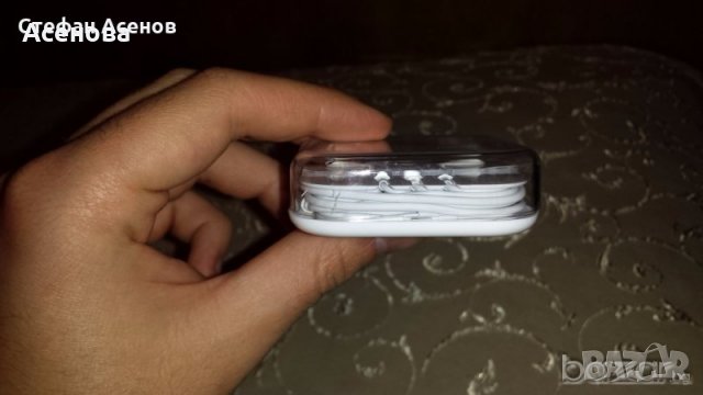 Оригилни слушалки с хендсфри за Айфон (Iphone earpods), снимка 2 - Apple iPhone - 24026305