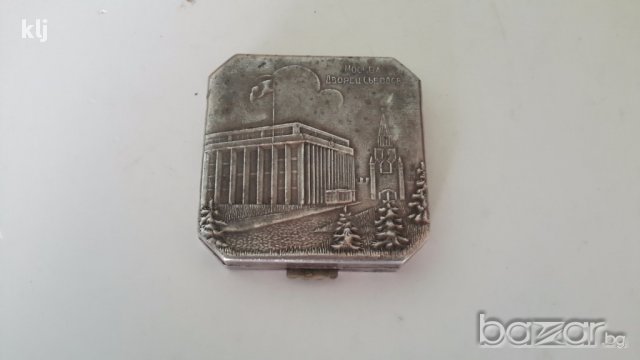 Посребрена пудриера, снимка 1 - Антикварни и старинни предмети - 12980944