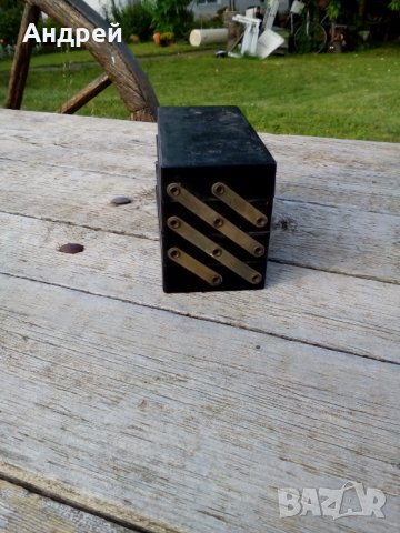 Стара кутия за електронни елементи #2, снимка 4 - Антикварни и старинни предмети - 25856330