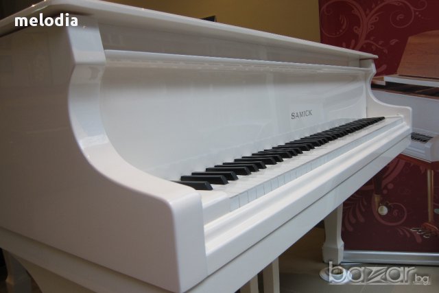 Нов бял роял SAMICK продава пиано магазин Мелодия, снимка 5 - Пиана - 12161339