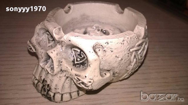поръчан-АНТИКА-Череп-пепелник 7/3см-внос швеицария