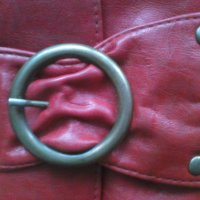 Червена малка чанта, снимка 3 - Чанти - 21500434