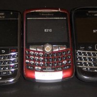 Продавам три броя работещи телефона BlackBerry, снимка 1 - Blackberry - 23103805