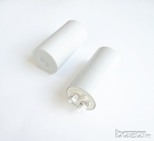 Работен кондензатор 420V/470V 12µF с 4 каб.обувки, снимка 1