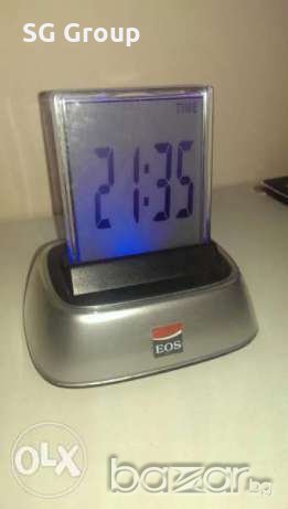 Стоящ часовник с LED display, снимка 1