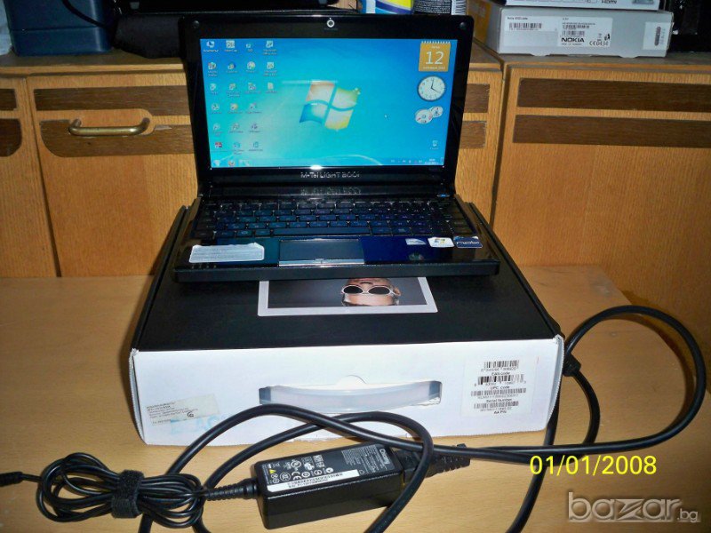Лаптоп 10 инчов като нов M-Tel LightI Book, снимка 1