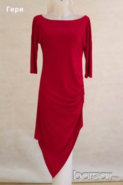 Асиметрична червена рокля марка Awama, снимка 1
