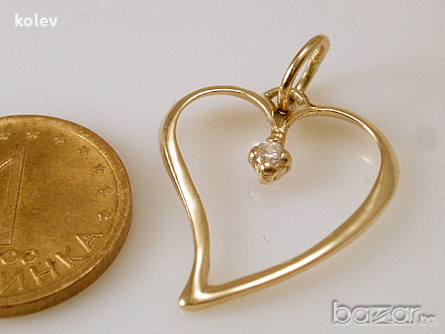  златен медальон сърце и цирконий - 0.80 грама, 14 карата, снимка 3 - Колиета, медальони, синджири - 17282093
