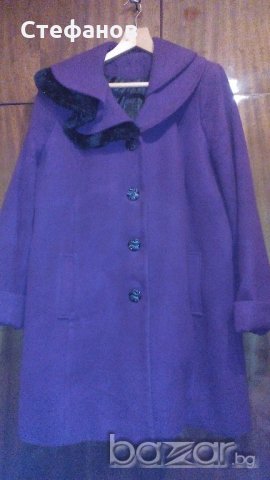 Дамско палто в наситено вишнево-лилав  цвят, снимка 1 - Палта, манта - 19924354