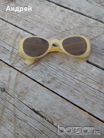 Дамски слънчеви очила , снимка 5 - Антикварни и старинни предмети - 19239113