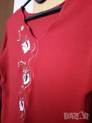 Дамска блуза с бродирани апликации, снимка 3 - Блузи с дълъг ръкав и пуловери - 24480661