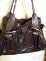 Дам.чанта-"Bulaggi"-имитация-змийска кожа. Закупена от Италия., снимка 1 - Чанти - 22401245