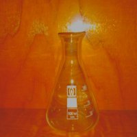 Колби-тесногърлени-Rosotherm100мл,-Jena er glass, снимка 1 - Лаборатория - 20827597