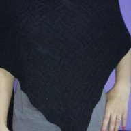 Дамско пончо - черно, снимка 2 - Блузи с дълъг ръкав и пуловери - 17082801