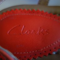 нови кожени сандали Clarks, 39,5ти номер, снимка 2 - Сандали - 18073909