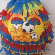 Футболна пинята, Голяма пинята 115см+ подарък маска и конфети 10лв ,готови за изпращане 	Голяма пи, снимка 8 - Рисуване и оцветяване - 16363085