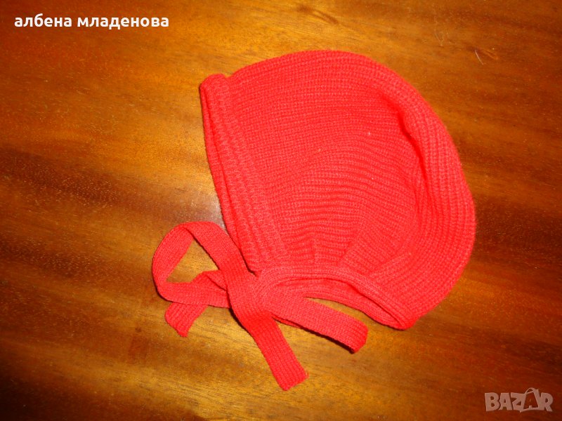 червена бебешка шапка, снимка 1