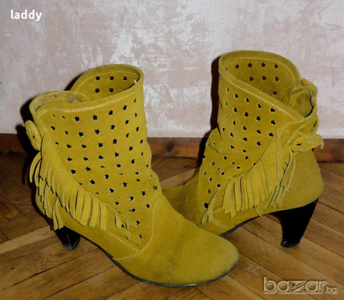 Боти от естествен велур в цвят горчица, снимка 1