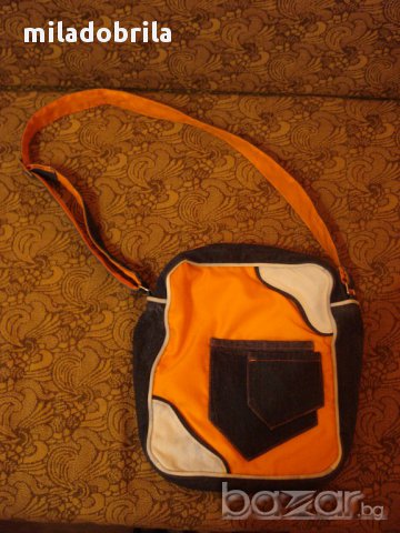 Дамска дънкова чанта, снимка 1 - Чанти - 14477856