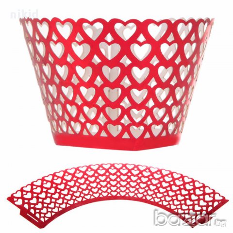 12 бр дупки сърца декори декорация за мъфини кексчета дантела кошнички, снимка 2 - Други - 14170733