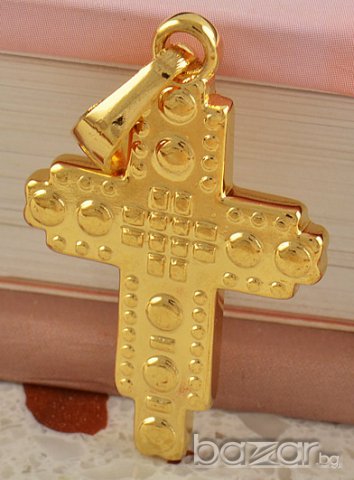 Кръст от 9к попълнено злато 10 лв