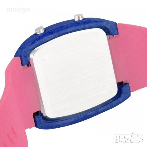 Часовник със странна визия километраж електронен унисекс, снимка 4 - Дамски - 18706881