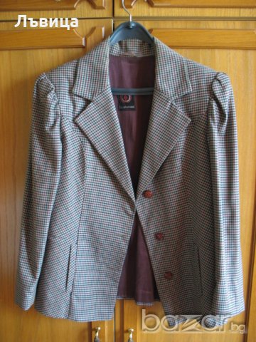 Ново винено сако 46 размер - класическа кройка, снимка 5 - Сака - 5930770