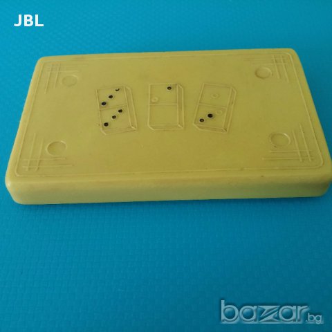 домино игра жълт бакелит от 1950 г ТПК Дунав Лом за колекционери , снимка 3 - Други игри - 15039972