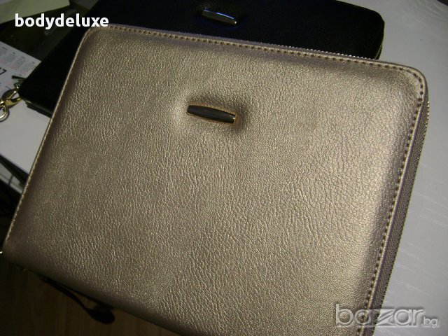 черна и златна чанти клъч, снимка 2 - Чанти - 16906401