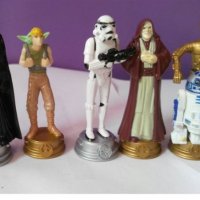 Star Wars Междузвездни войни PVC фигурки пластмасови на стенд за игра и украса торта топер, снимка 3 - Фигурки - 22353879