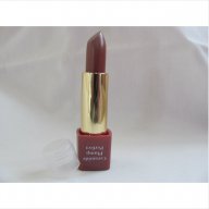 Elizabeth Arden Ceramide Plump Perfect червило clove, ново , снимка 1 - Декоративна козметика - 12096962