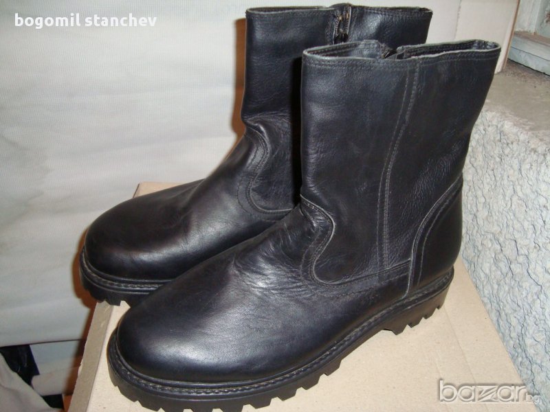 Български боти естествена кожа ватирани с цип номер 42, снимка 1
