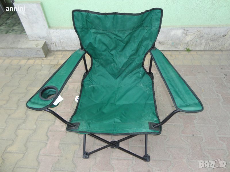 продавам  нов устойчив стол  за къмпинг със калъф , снимка 1