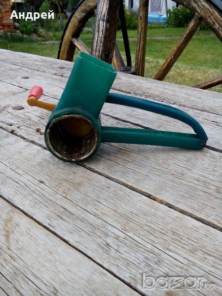 Мелничка за орехи, снимка 1